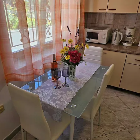 Rita Oliva * Novigrad (Istria)