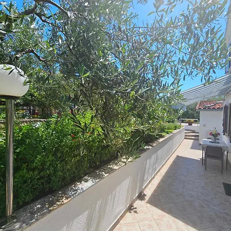 Rita Oliva * Novigrad (Istria)